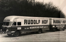 Historischer Umzugswagen der Firma Rudolf Hof