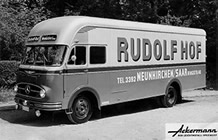 Historischer Umzugswagen der Firma Rudolf Hof